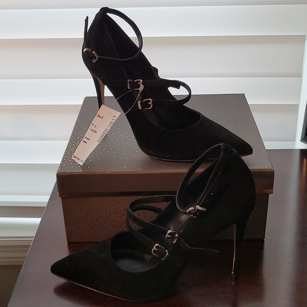 Artelier Nicole Miller Strappy High Heel Shoes